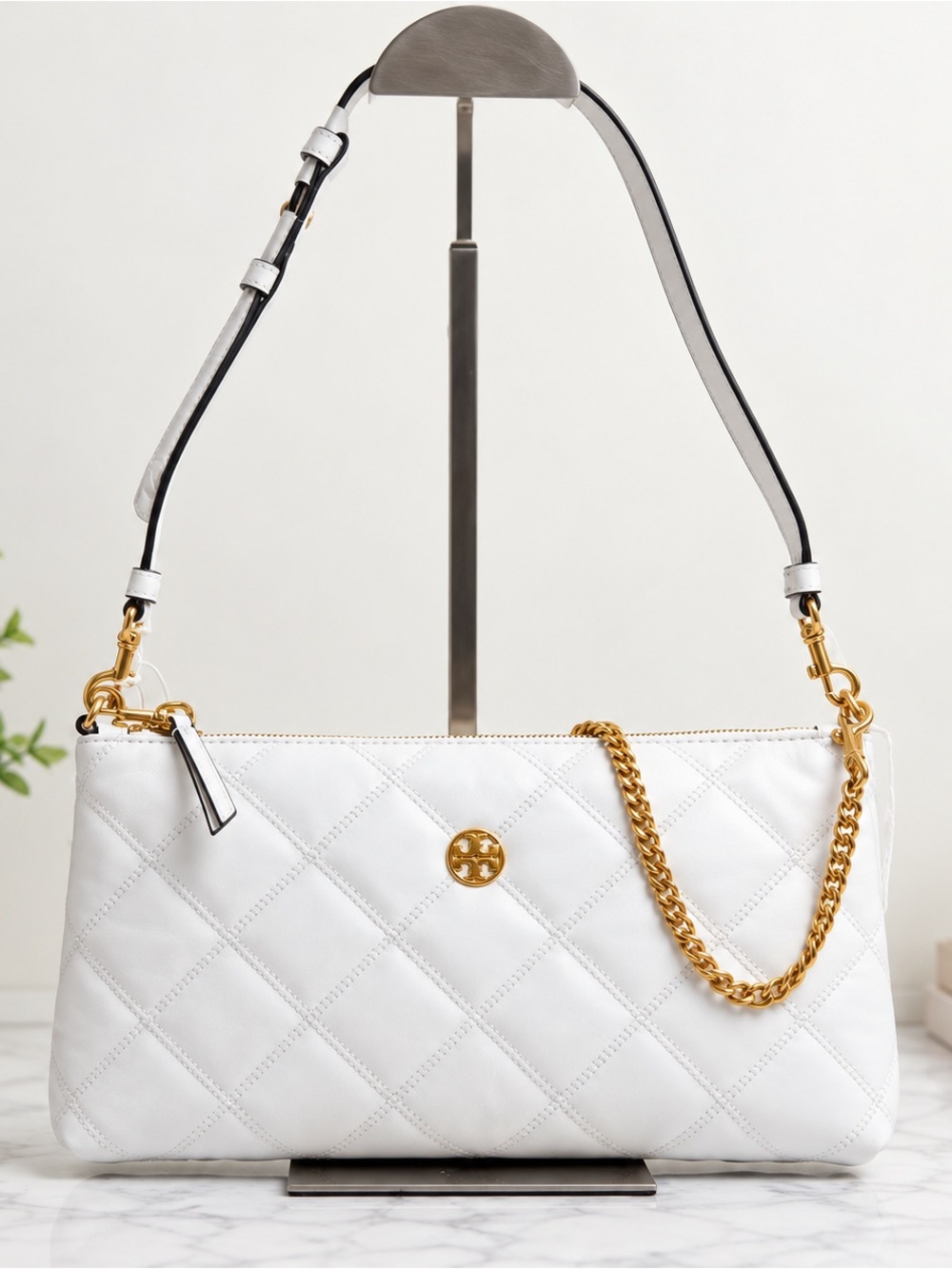 Tory Burch Willa Quilted Zip Shoulder Bag, Blanc White Leather, Gold accents NWT